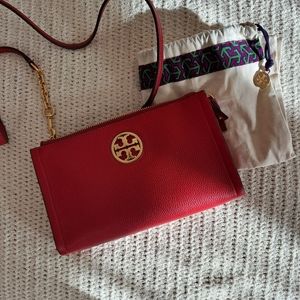 BNWOT Tory Burch Red Crossbody